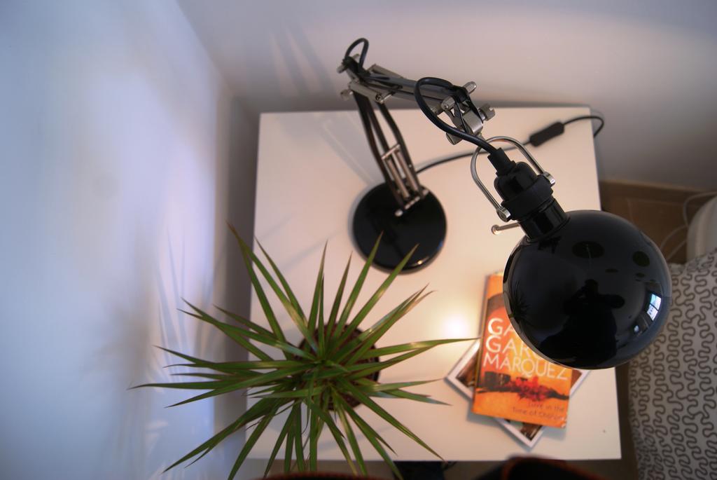 Apartamentos Turisticos La Encarnacion Sevilla Dış mekan fotoğraf