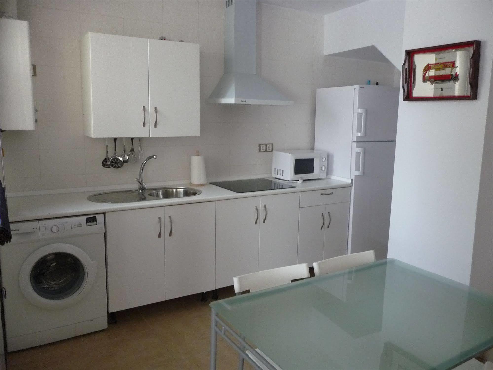 Apartamentos Turisticos La Encarnacion Sevilla Dış mekan fotoğraf